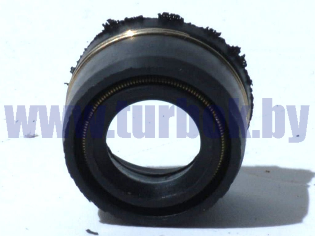 Колпачок маслоотражательный (манжета впускного клапана)