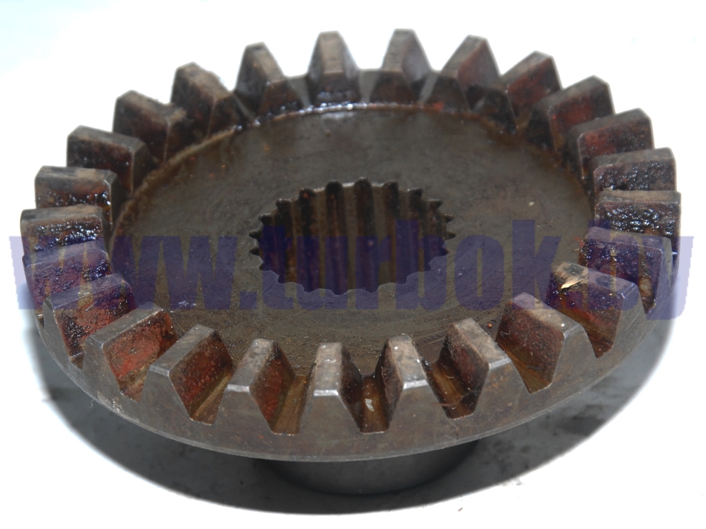 Шестерня вала заднего