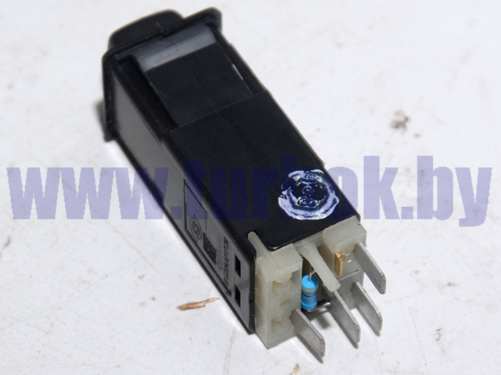 Выключатель блокировки дифференциала межосевого