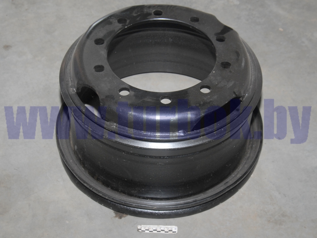 Диск колеса 8,5-20 (под шпильки) в сборе с кольцами