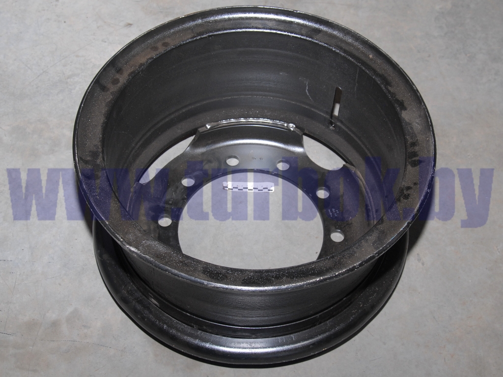 Диск колеса 8,5-20 (под шпильки) в сборе с кольцами