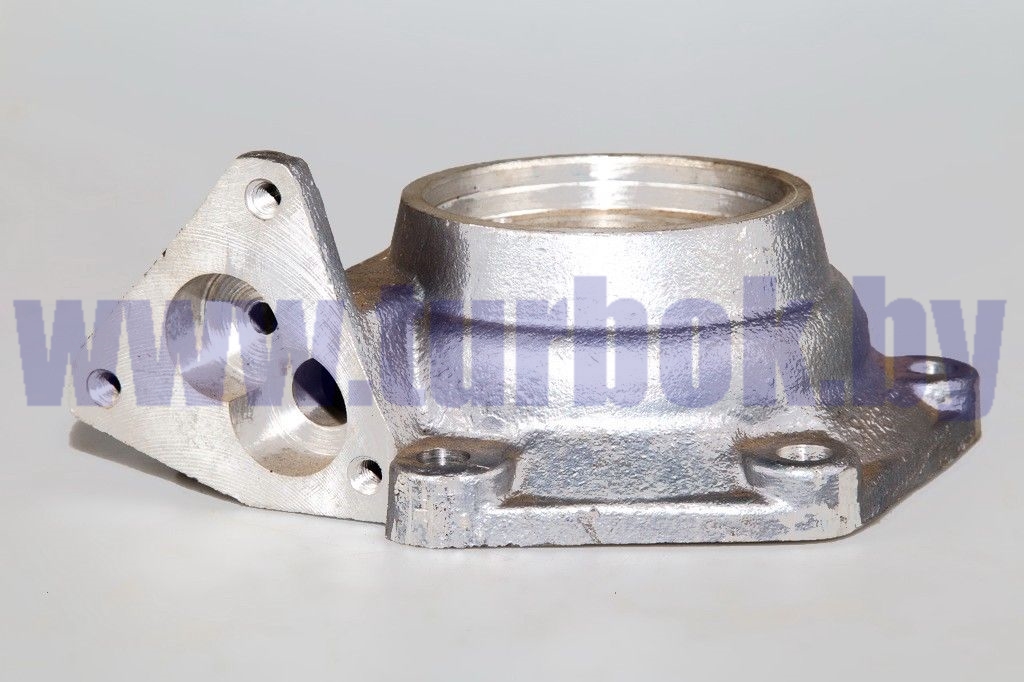 Крышка заднего подшипника вала вторичного ЯМЗ-236 (под датчик спидометра)