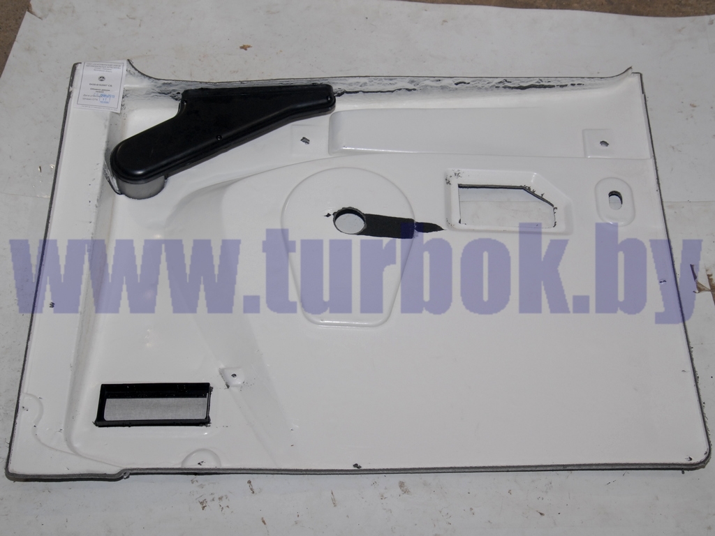 Обивка двери кабины в сборе левая