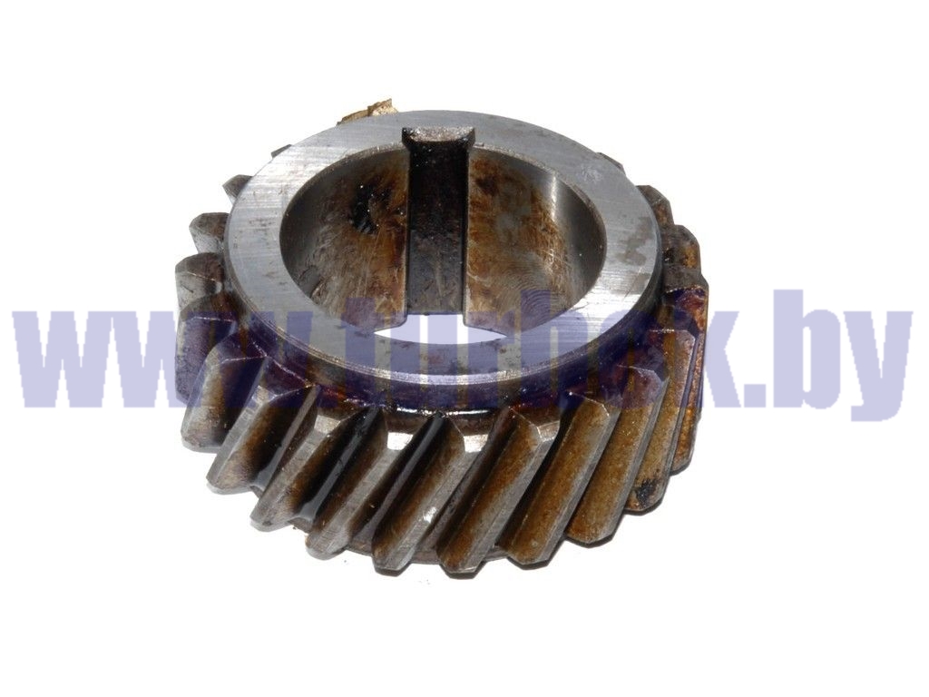 Шестерня 2 передачи вала промежуточного КПП-695Д под шпонку