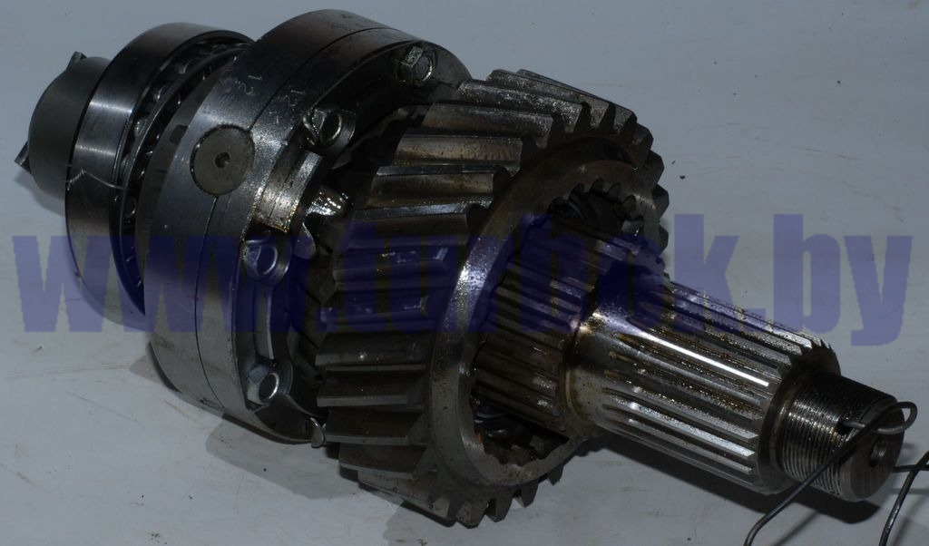 Дифференциал межосевой (z=28) на "овальный" редуктор