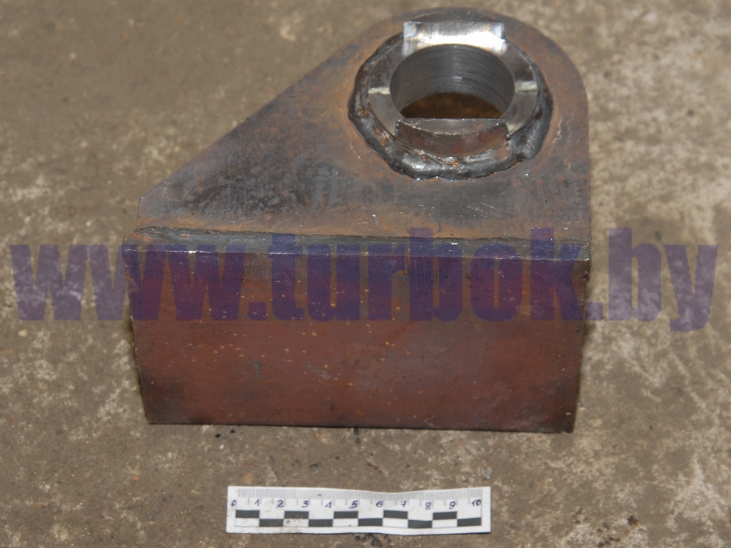 Кронштейн крепления дышла приварной на МАЗ-8571 левый