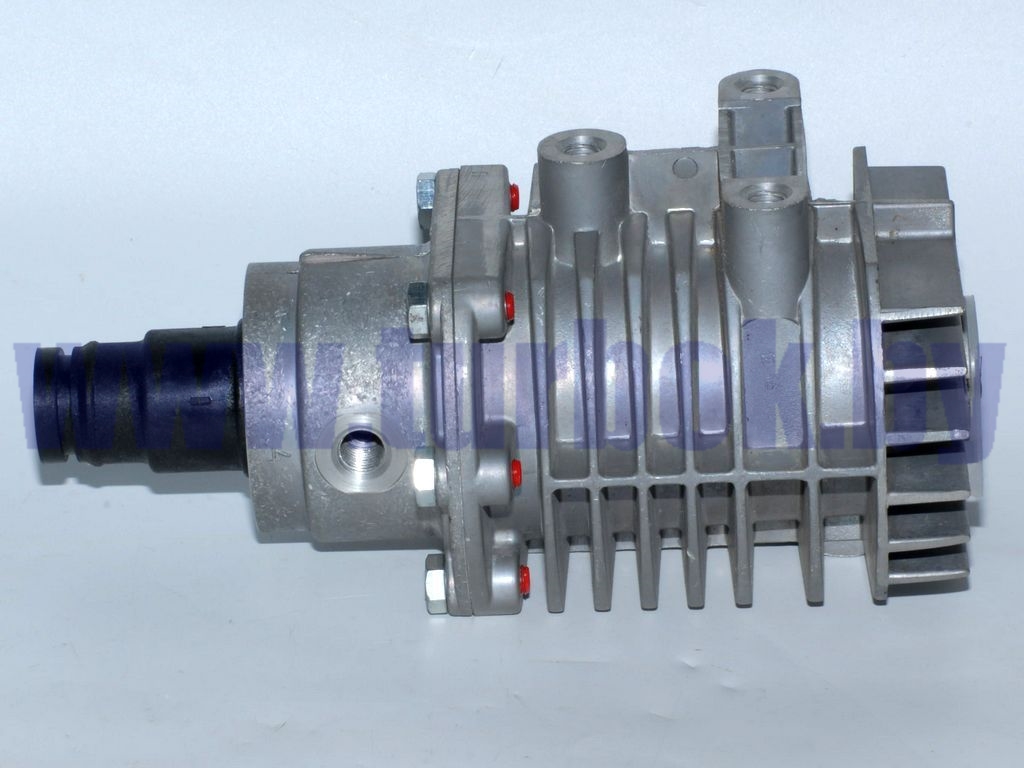 Влагомаслоотделитель без глушителя МАЗ автобус