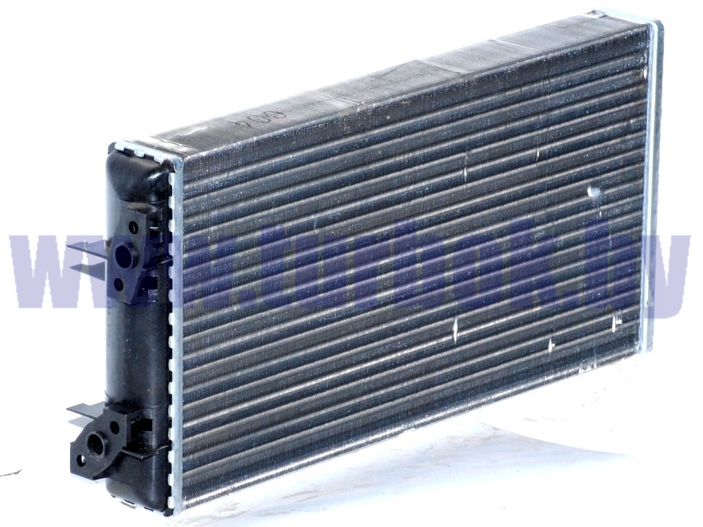 Радиатор отопителя (под фланцы) ДЗР