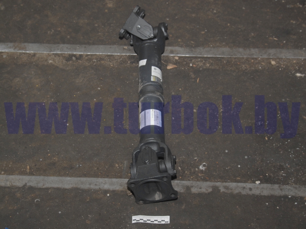 Вал карданный моста заднего (4 отв.) L=724 КАМАЗ-65115