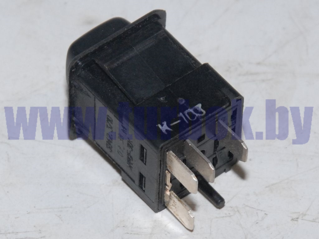 Выключатель фонарей знака автопоезда