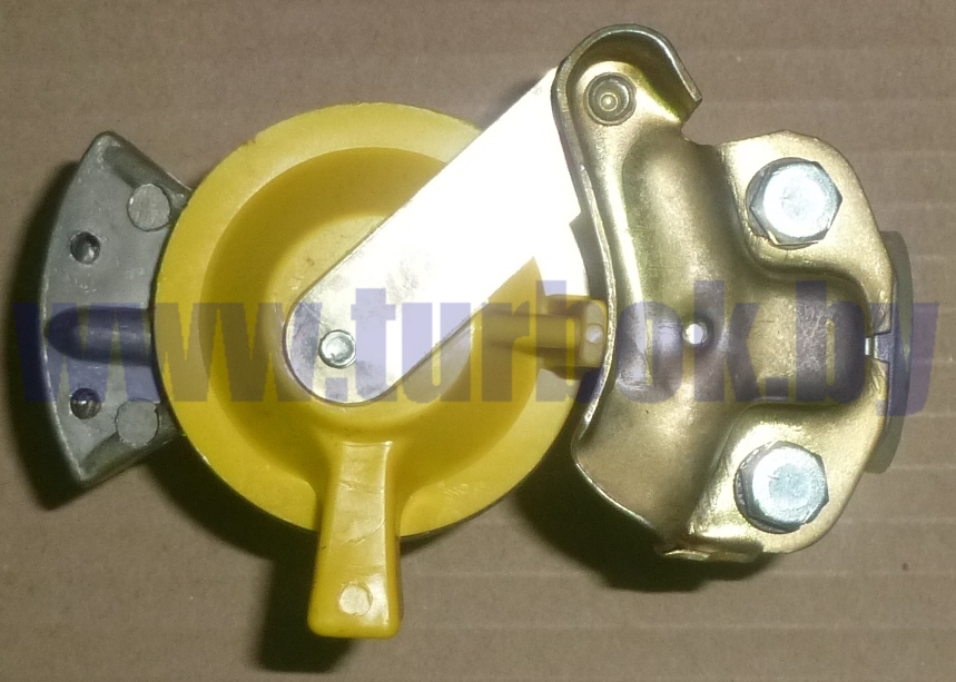 Головка соединительная М22 с клапаном жёлтая РААЗ