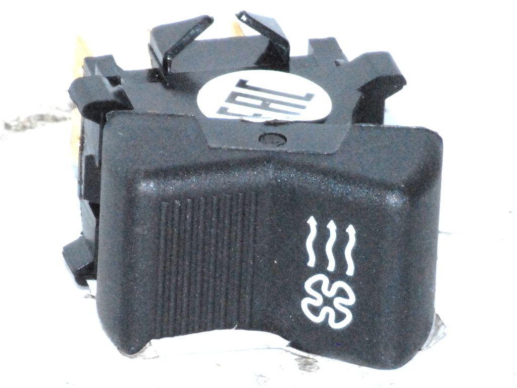 Переключатель вентилятора отопителя КАМАЗ-65115, 6520