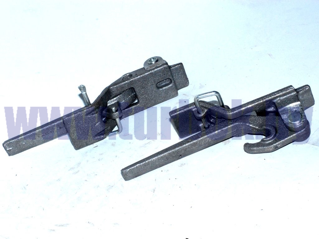 Рычаг углового запора бортов платформы КАМАЗ-65115 правый