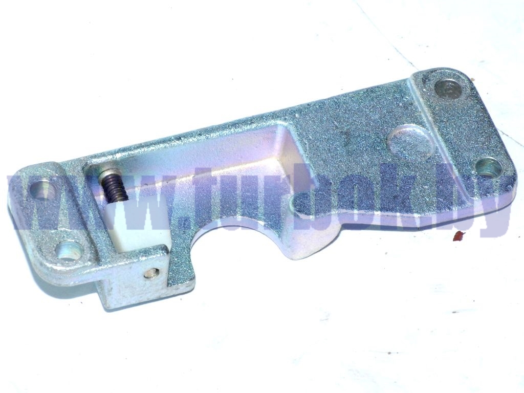 Фиксатор двери КАМАЗ-6520 левый