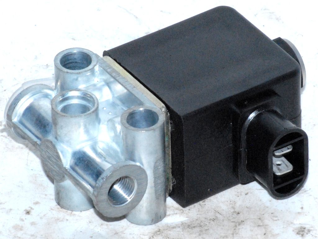 Клапан электромагнитный (НЗ,ш.р.,К1/8,24В,Dу=3) КАМАЗ