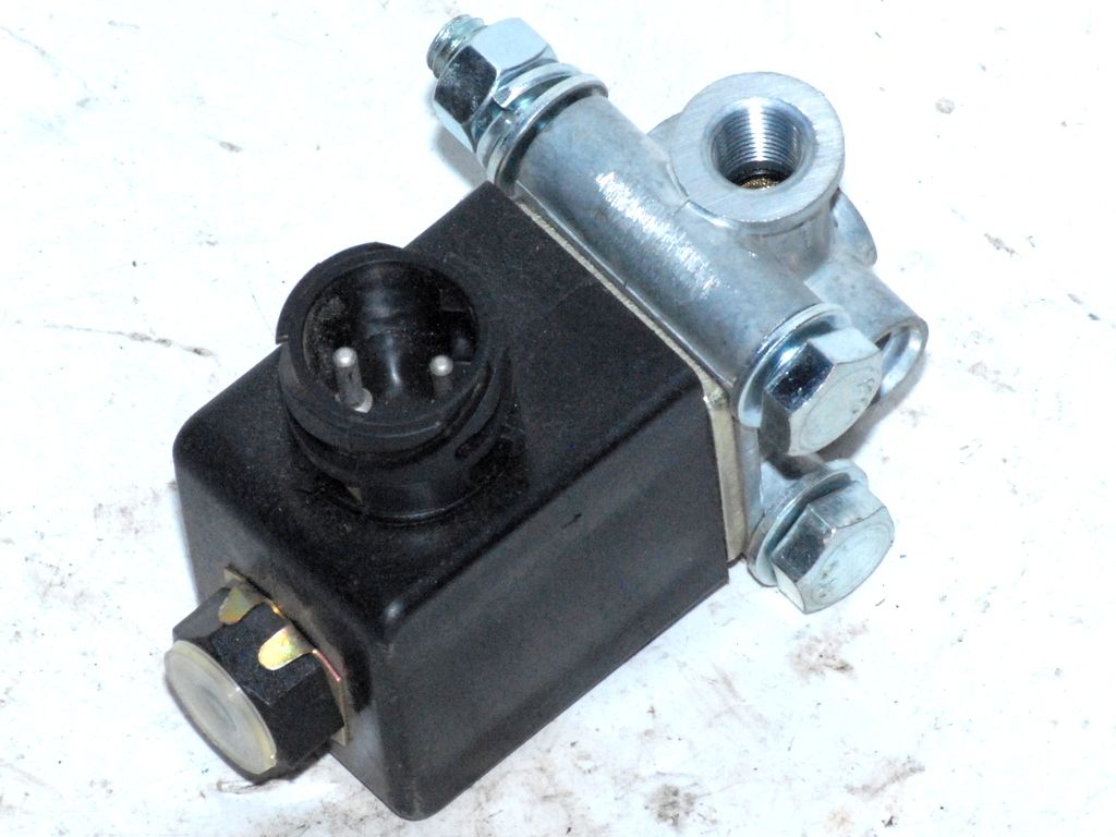 Клапан электромагнитный (НЗ,б.р.,К1/8,24В,Dу=4) КАМАЗ