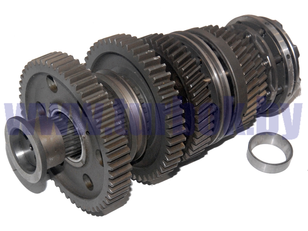 Вал вторичный КПП-154 в сборе