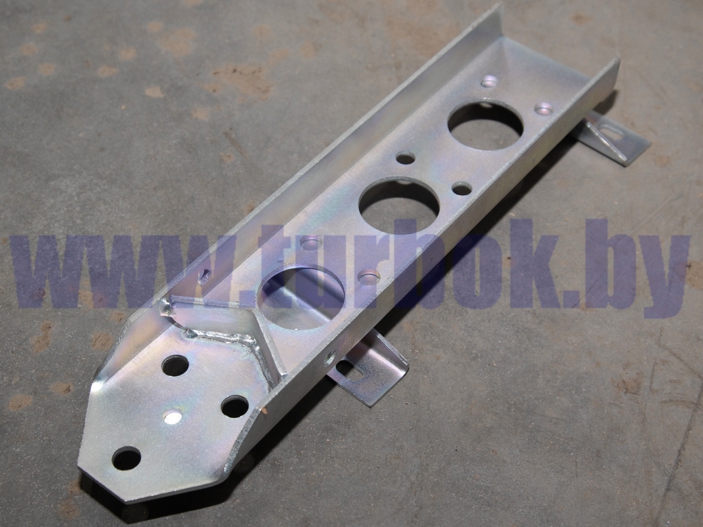 Кронштейн подножки левый нового образца