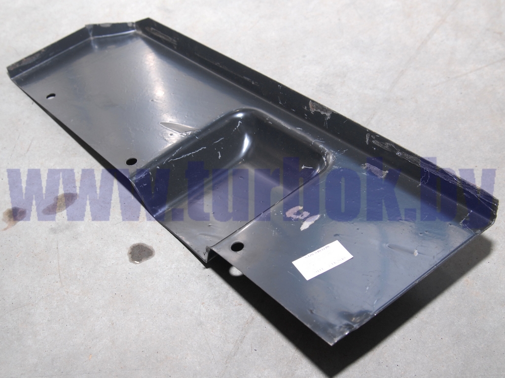 Кронштейн крепления грязевого щитка КАМАЗ правый