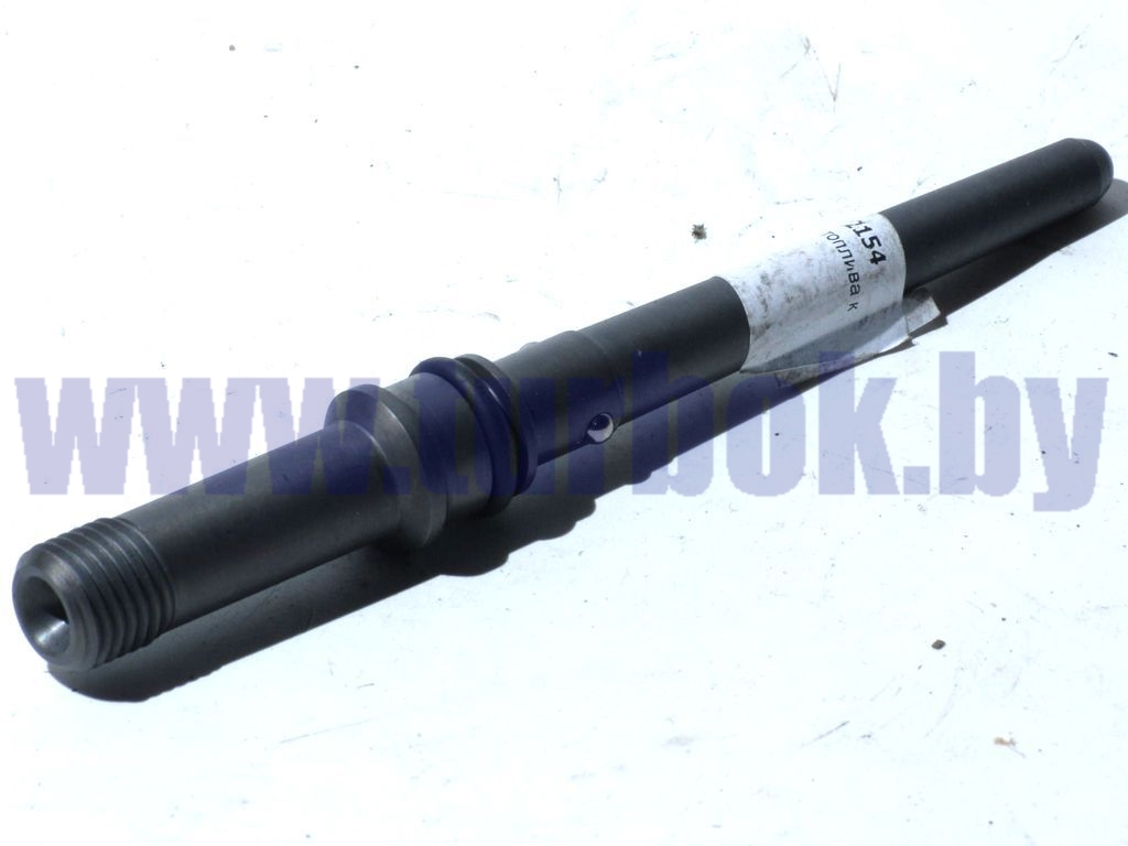 Штуцер подвода топлива к форсунке