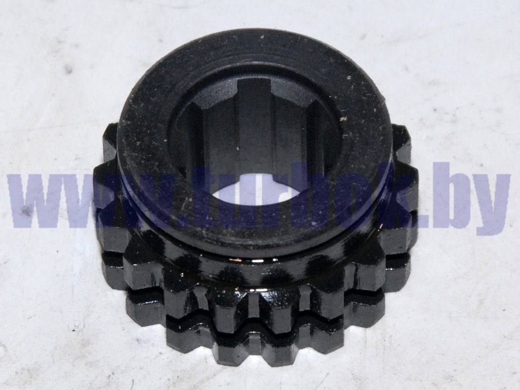 Втулка-шестерня вала КОМ (звездочка)