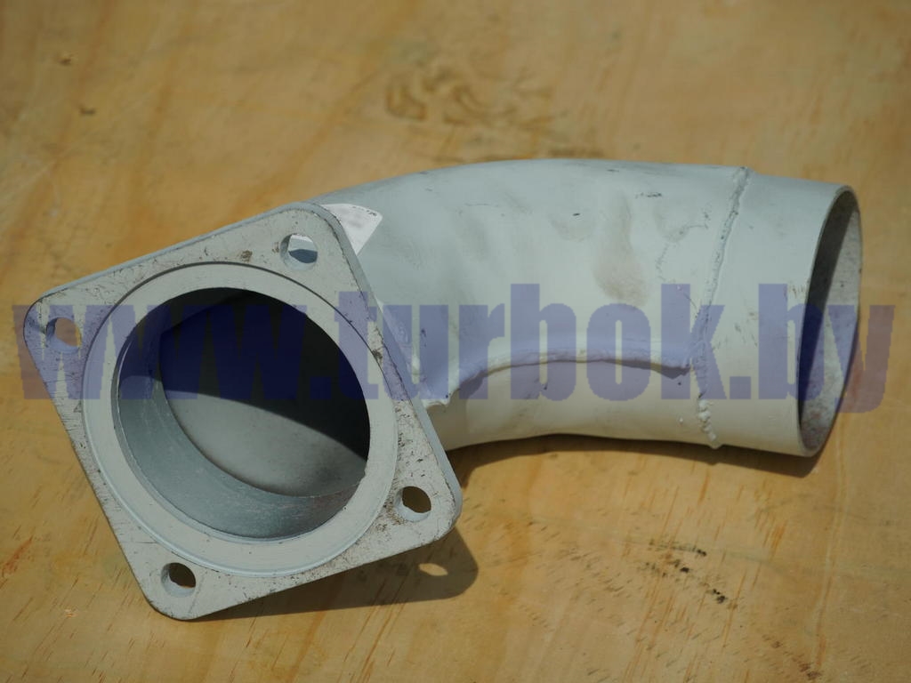 Патрубок на глушитель (с 1квад/фланцем, угол 90*)