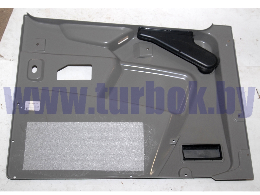 Обивка двери кабины в сборе левая