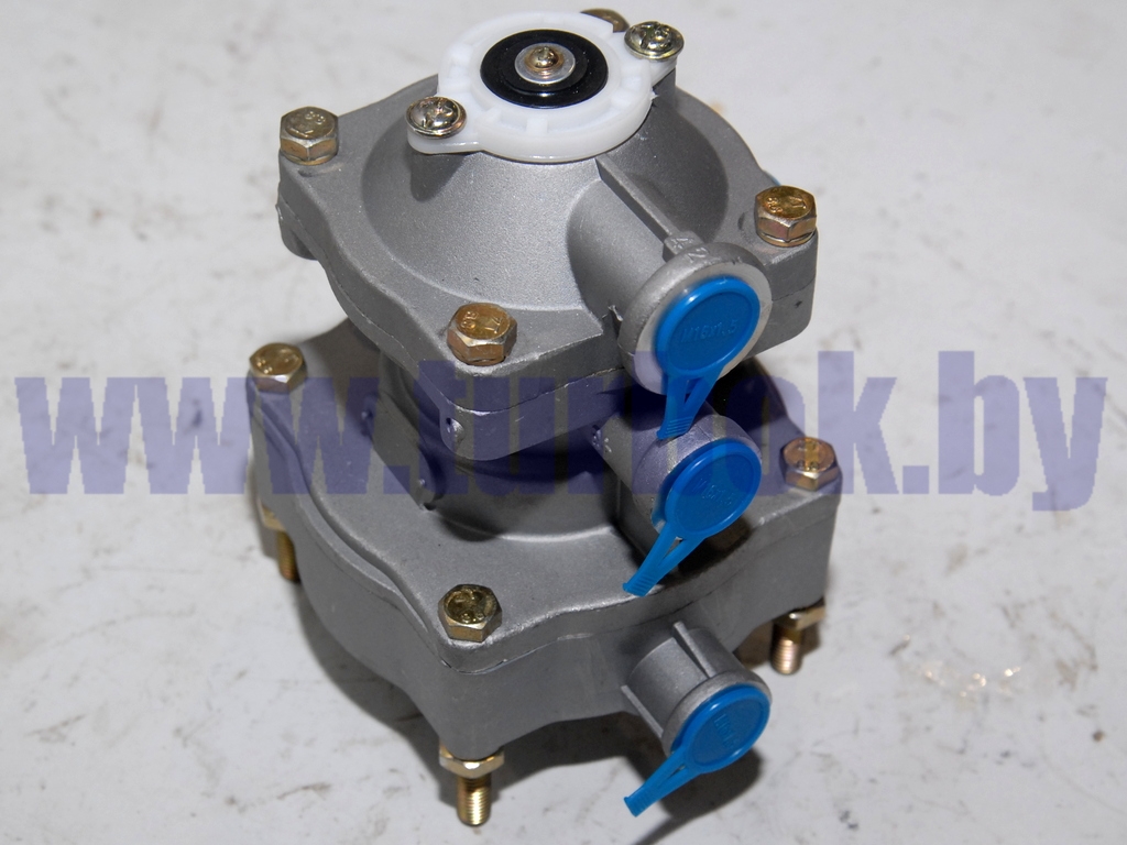 Клапан управления тормозами прицепа с двухпроводным приводом