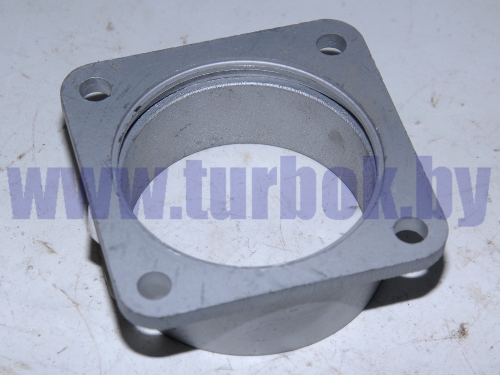 Фланец с обоймой шарнира