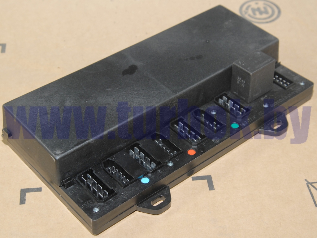 Блок реле и предохранителей  (с сист/контроля)