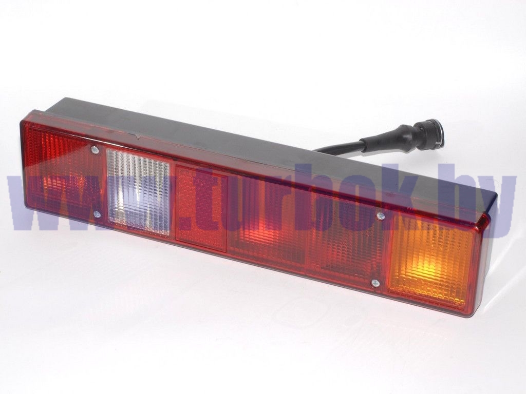 Фонарь задний шестисекционный без повторителя габарита узкий с разъёмом вилка СЦАЗ 24В